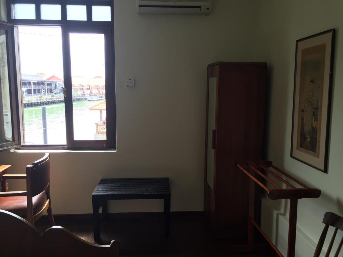 ホテルHeeren House Malacca エクステリア 写真