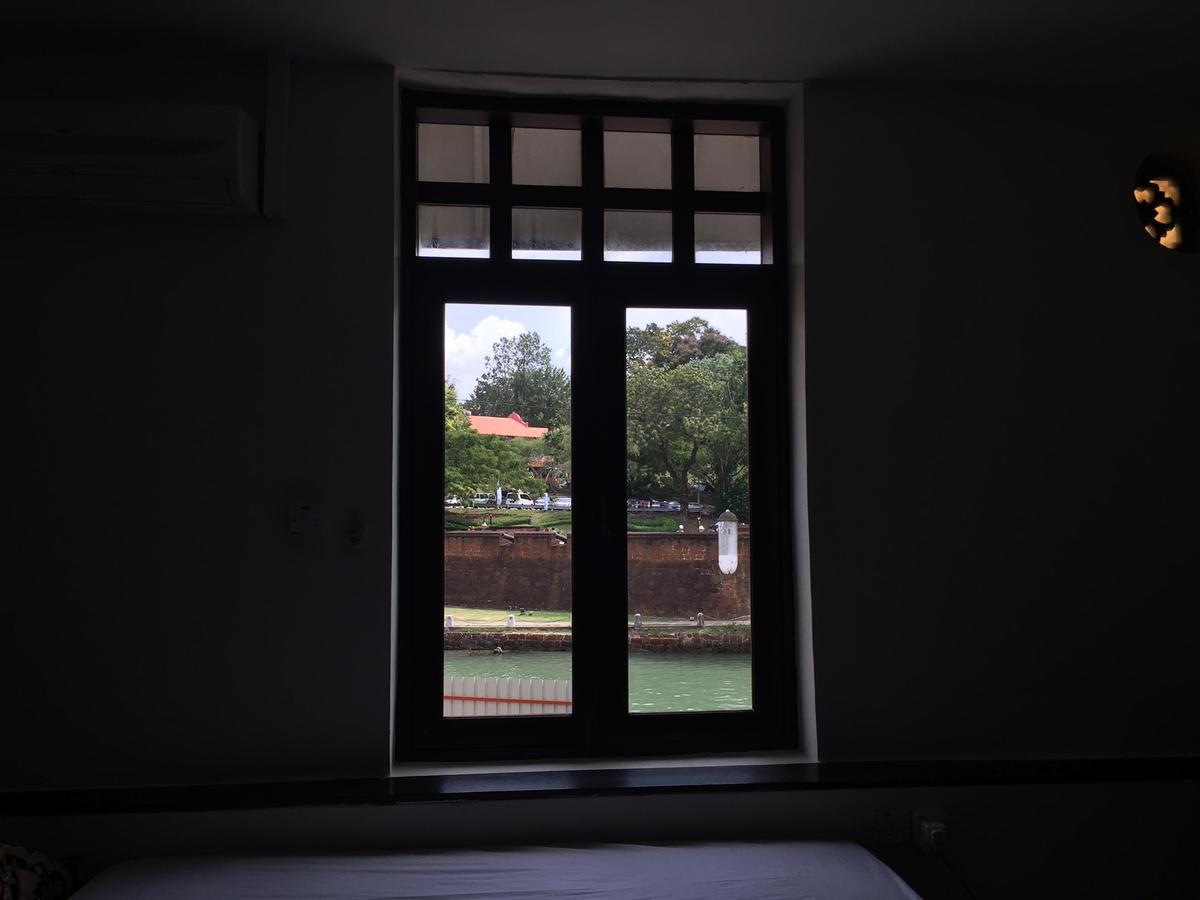 ホテルHeeren House Malacca エクステリア 写真