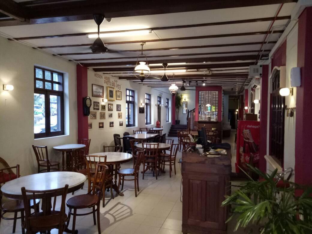 ホテルHeeren House Malacca エクステリア 写真