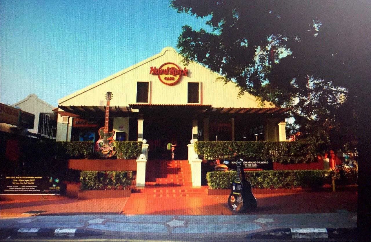 ホテルHeeren House Malacca エクステリア 写真